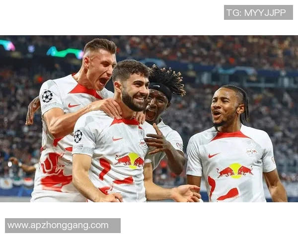 莱红牛与勒袄裤的较量：时尚与运动的碰撞与融合探讨